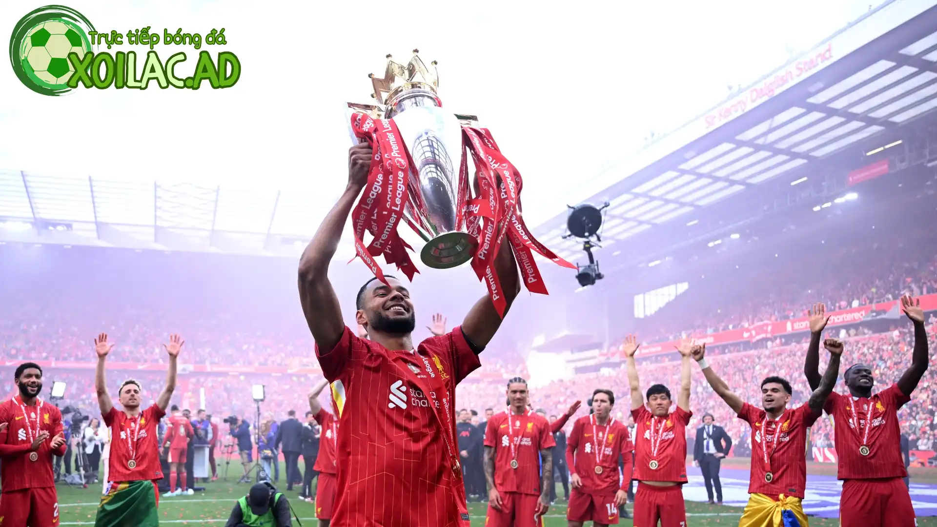 Tiền đạo người Hà Lan góp công giúp Liverpool đăng quan Ngoại hạng Anh mùa trước (Ảnh: LFC) Tiền đạo người Hà Lan góp công giúp Liverpool đăng quan Ngoại hạng Anh mùa trước (Ảnh: LFC)